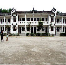 韶关市曲江县江湾中心小学